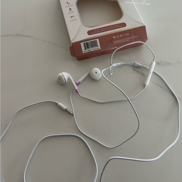 💥GIFT & Bling Crystal AirPod Protective CaseCrystal Charm Wristlet - Picture 6 of 10